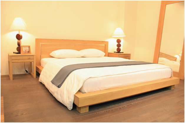 Giường ngủ 1.8mx2m - Kích thước giường ngủ 1.8mx2m đang trở thành xu hướng phổ biến ngày nay với không gian nghỉ ngơi rộng rãi và thoải mái hơn. Thật tuyệt vời khi có một chiếc giường lớn để đảm bảo giấc ngủ ngon và sức khỏe của bạn. Với nhiều kiểu dáng và mẫu mã đa dạng, bạn có thể chọn cho mình một chiếc giường ngủ 1.8mx2m phù hợp với không gian và phong cách của bạn. Hãy xem hình ảnh để tìm hiểu thêm.