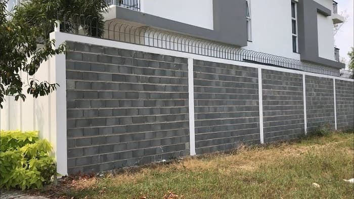 Tường rào bê tông hiện đại