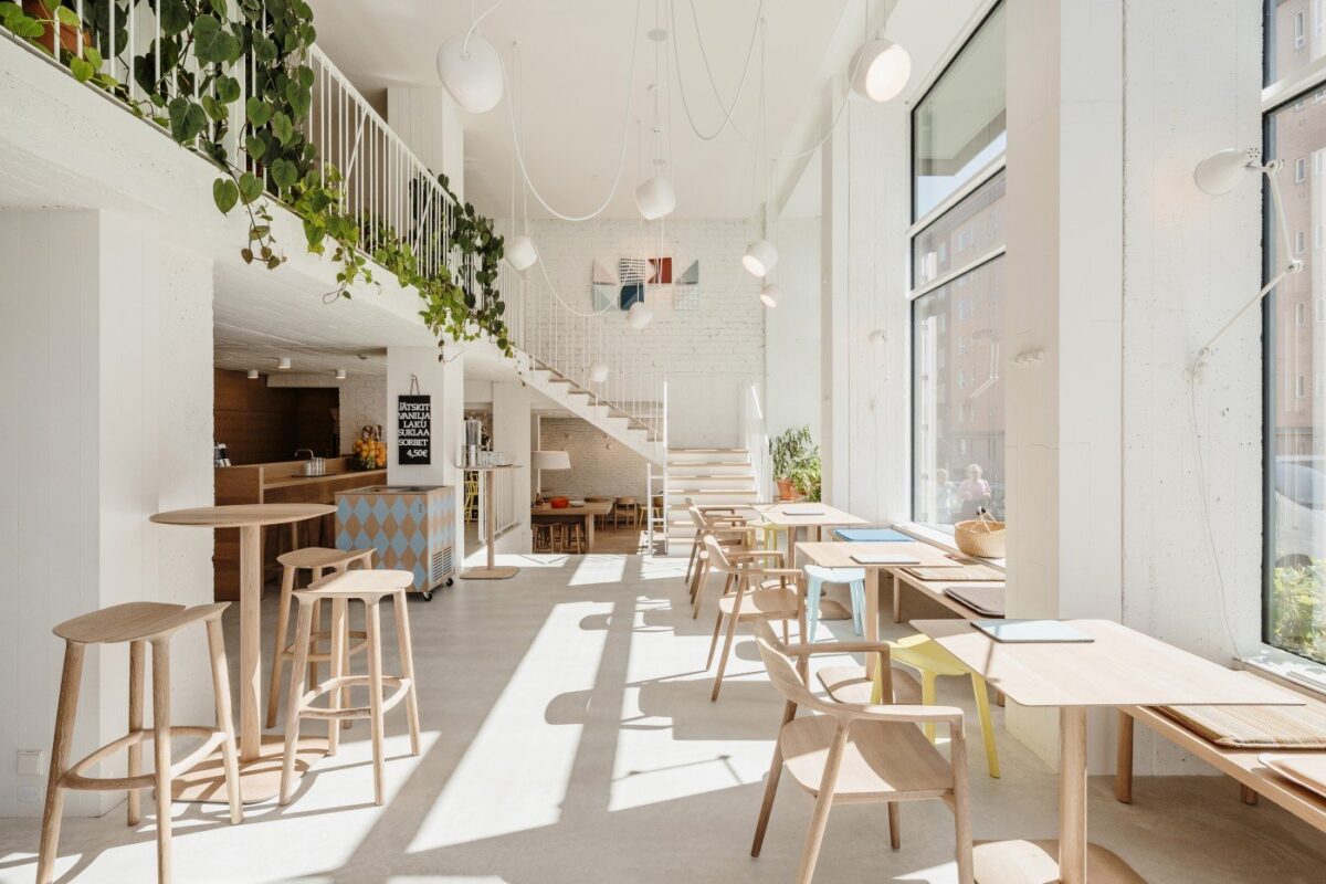 Thiết kế quán cafe nhỏ đẹp giá rẻ theo phong cách hiện đại