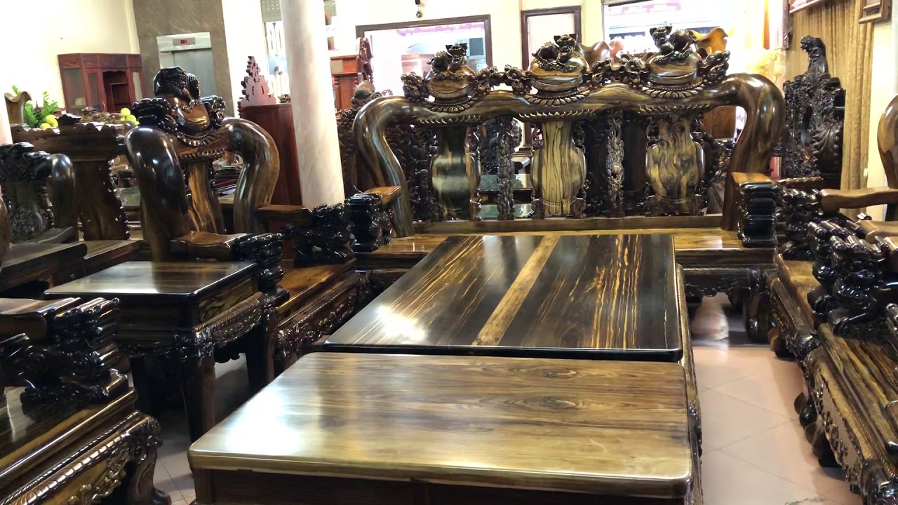 Kiểu dáng sang trọng của các mẫu bàn gỗ lớn phòng khách