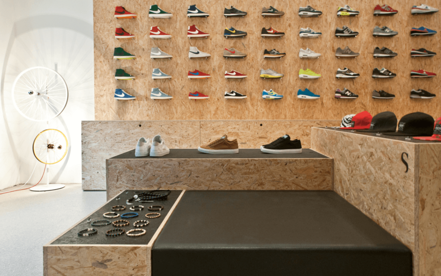 Phong cách thiết kế shop giày dép nhỏ tối giản được nhiều người ưa chuộng 