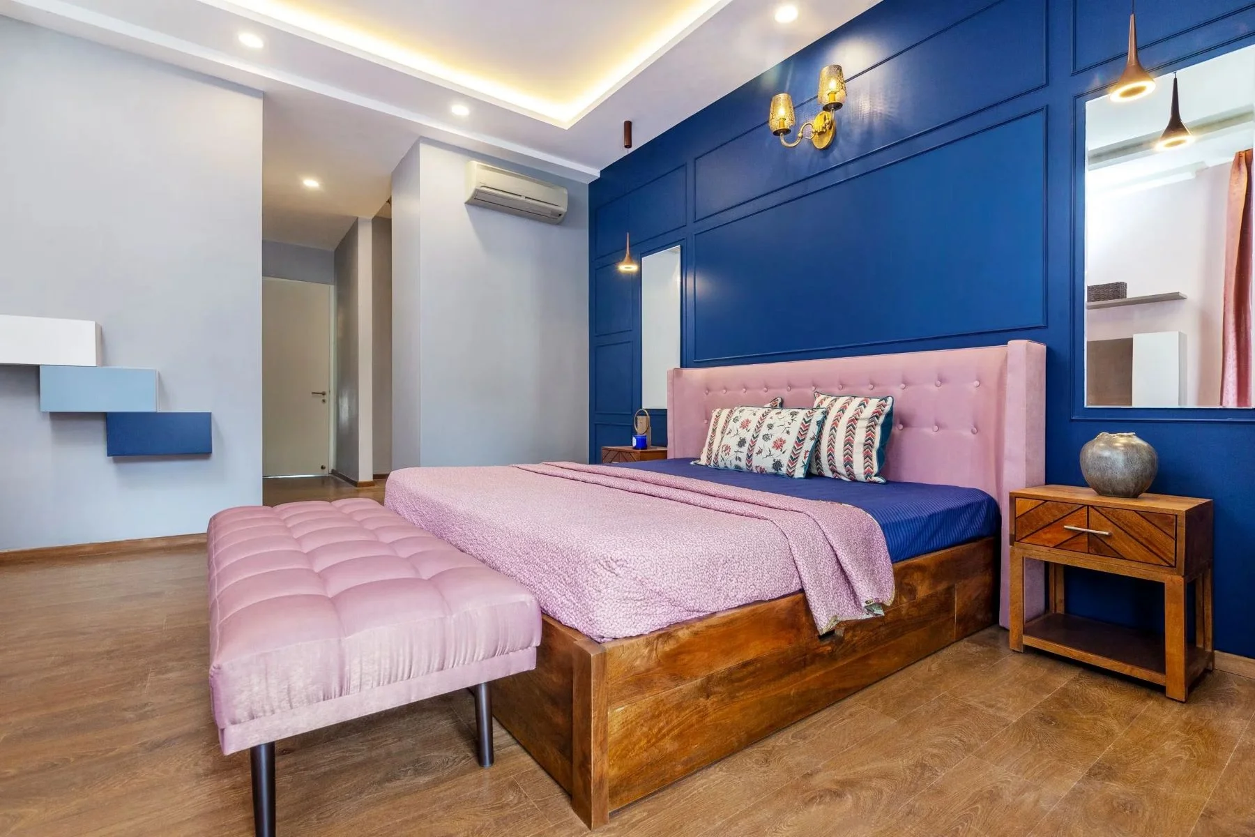 Giường nhập buồng nghỉ rất đẹp màu sắc hồng