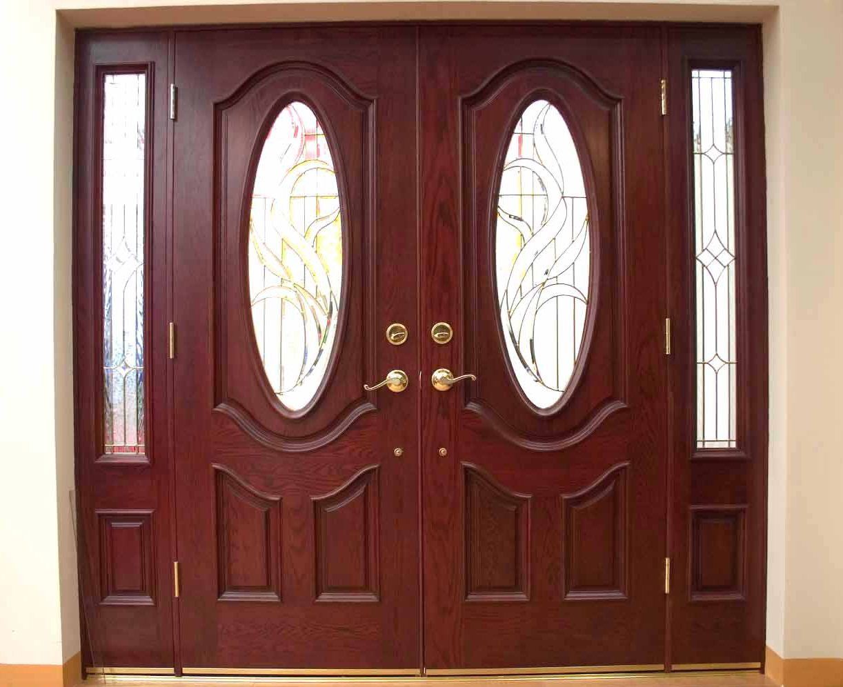 Mẫu cửa gỗ 4 cánh kết hợp kính