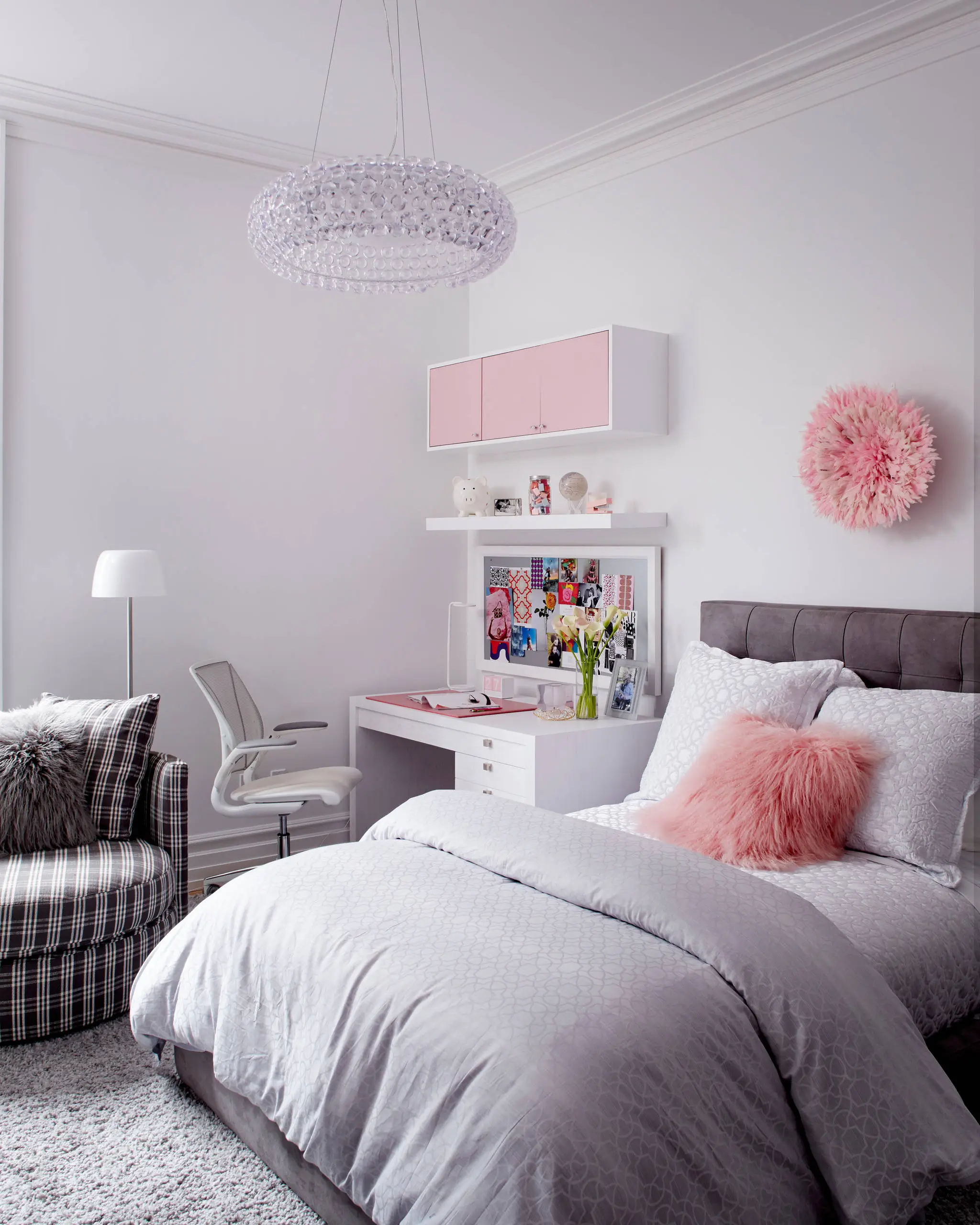 Thiết kế phòng ngủ đẹp cho bé gái 15 tuổi tạo cơ hội để các bé phát triển sở thích và cá tính của mình