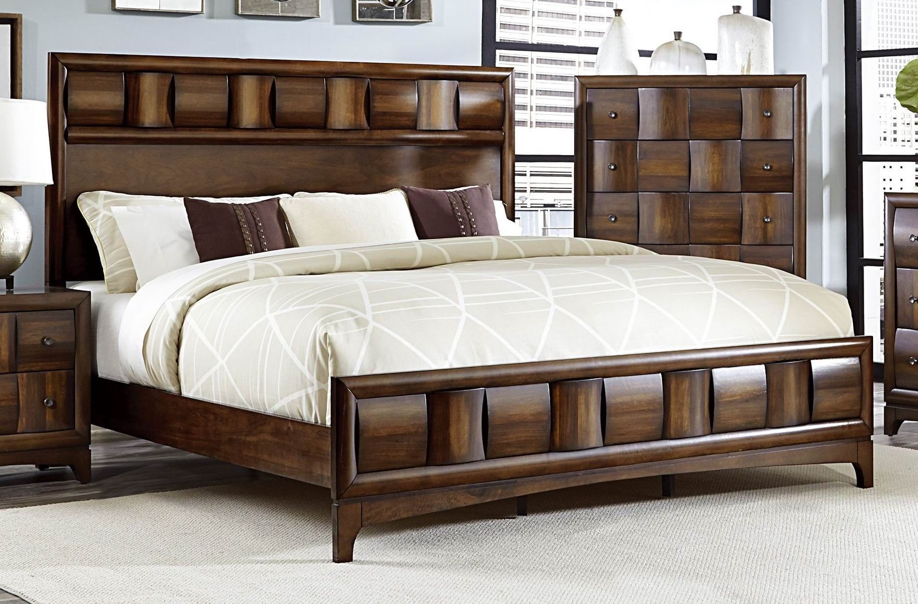 Giường ngủ làm bằng gỗ óc chó kiểu dáng độc đáo