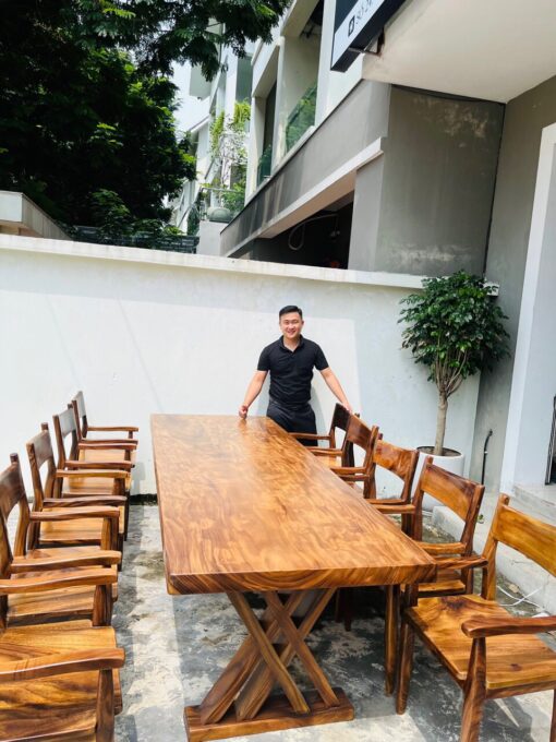 Mẫu bàn ăn gỗ tự nhiên cho biệt thự Villa 280x90x7cm