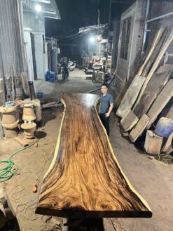 Bàn gỗ tự nhiên nguyên tấm Villa biệt thự 520x110-130x10cm