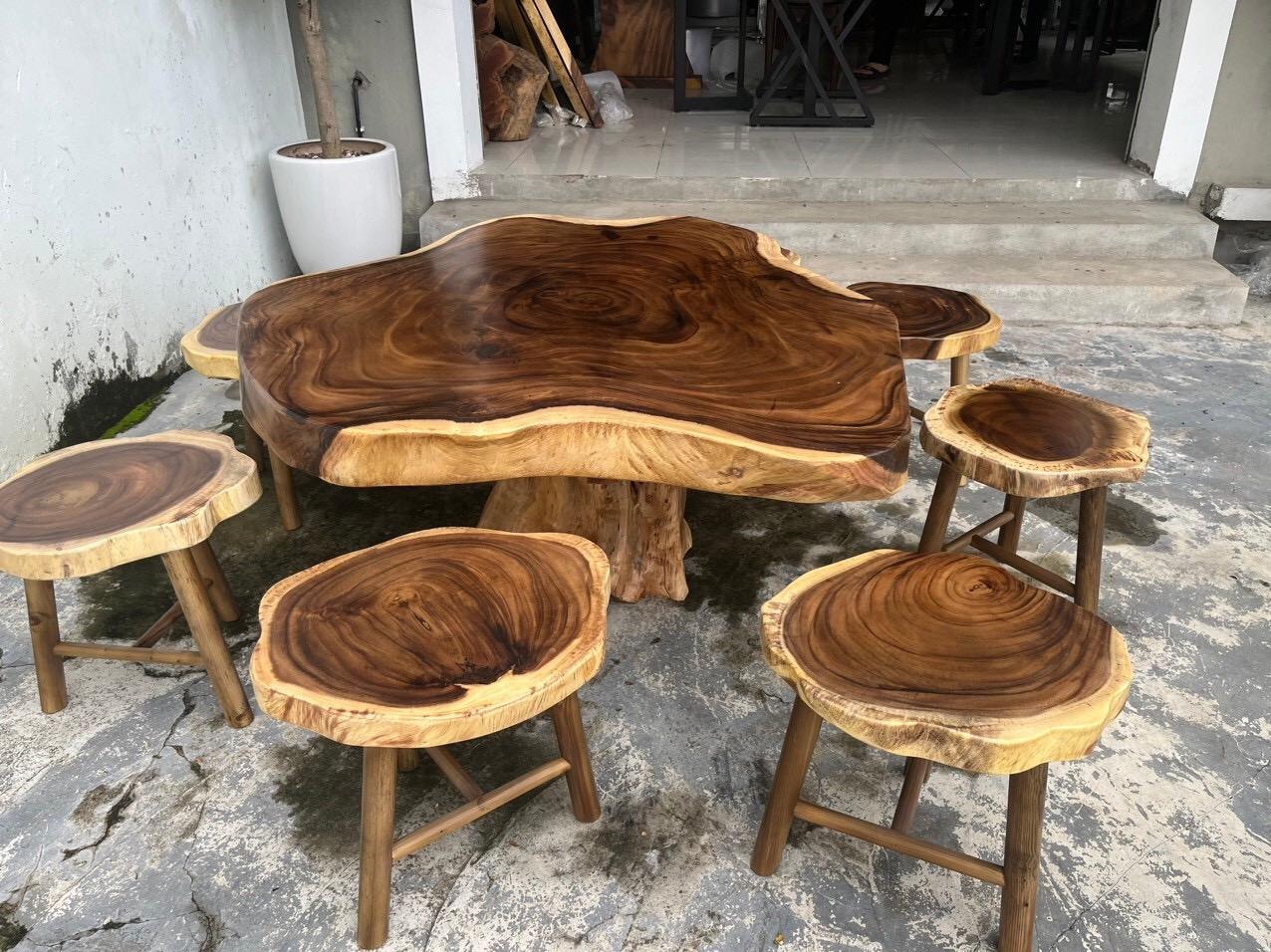 Bàn me tây sử dụng làm bàn trà, bàn quán cafe độc đáo, chất lượng.