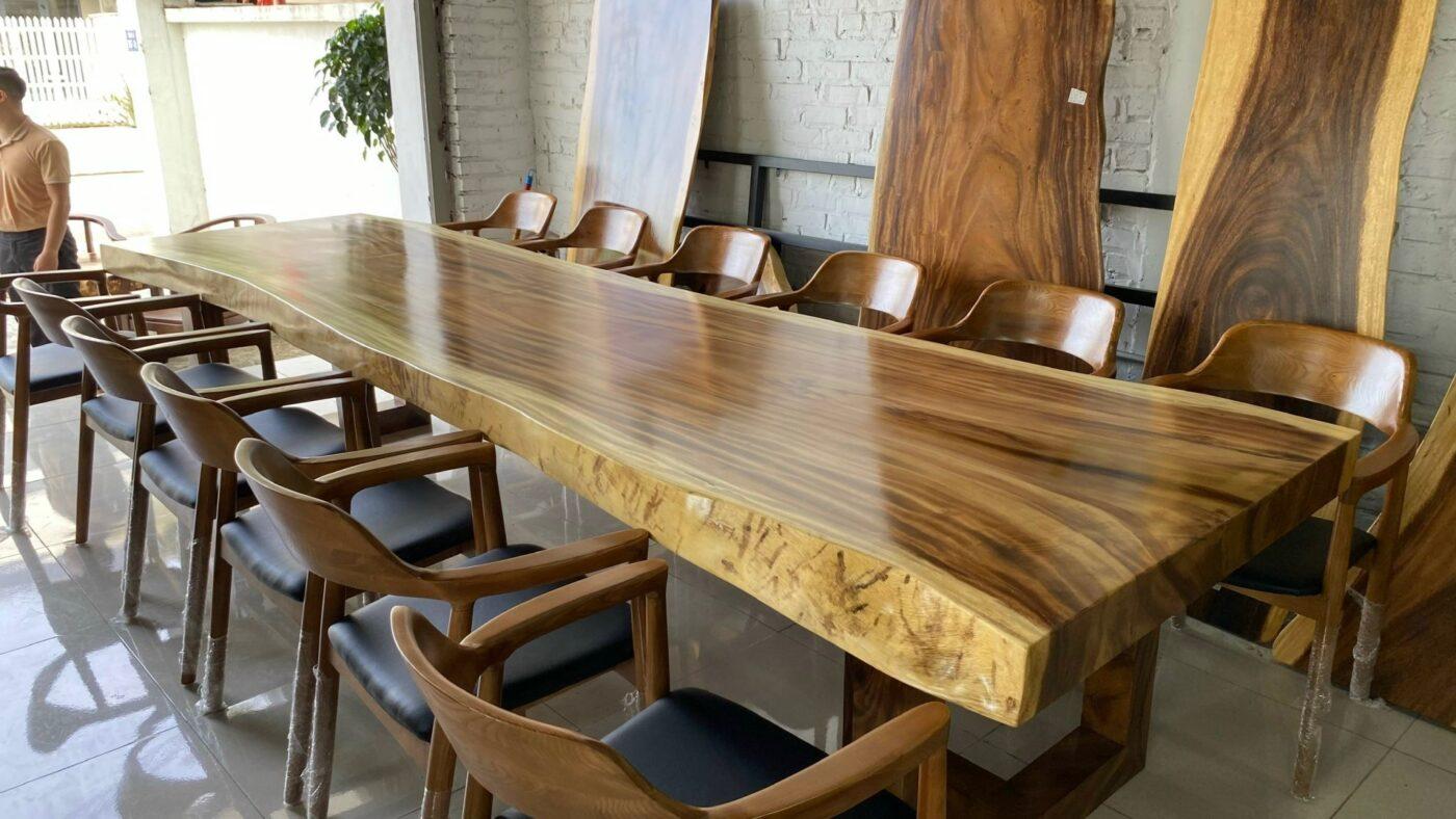 Mẫu bàn ghế gỗ me tây dài
