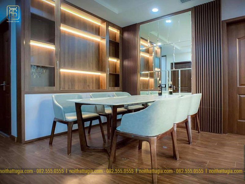 Kệ tủ trang trí được thi công tỉ mỉ với chất liệu gỗ MDF cao cấp