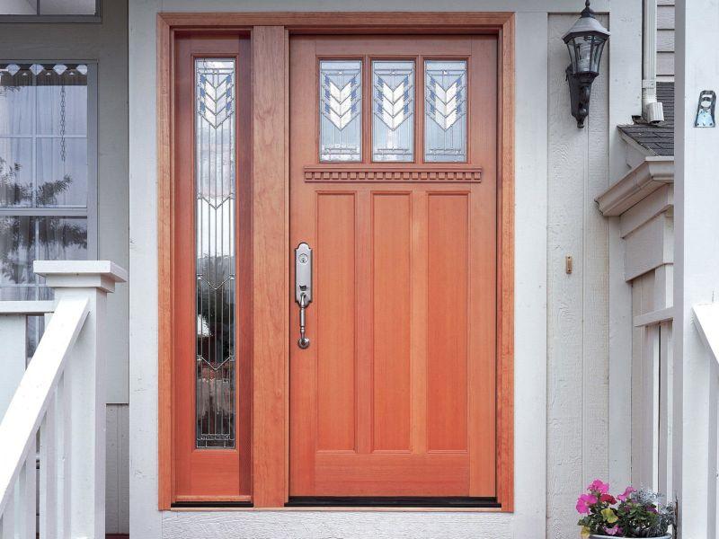 Cửa chính phải là cánh cửa lớn nhất trong nhà