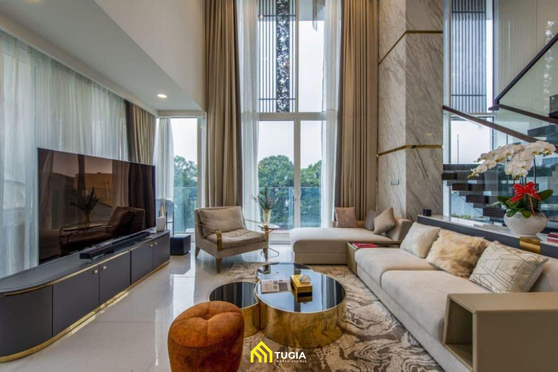 Nội thất Tứ Gia thiết kế phòng khách thông tầng cho những căn nhà có diện tích vừa và nhỏ