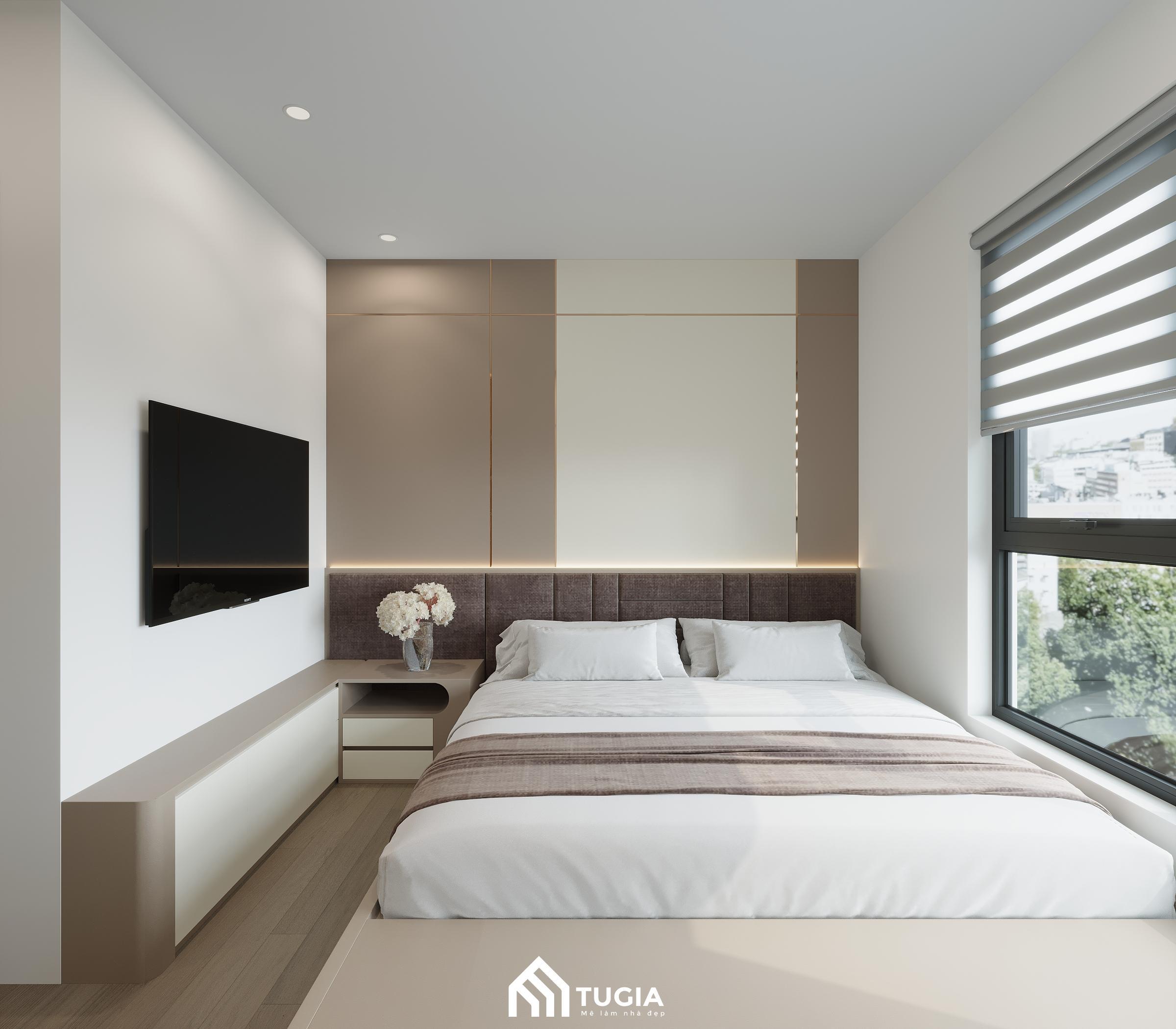 Phòng ngủ hiện đại của vợ chồng Chị Loan được bố trí cửa số lớn giúp đón nhận nhiều ánh sáng tự nhiên