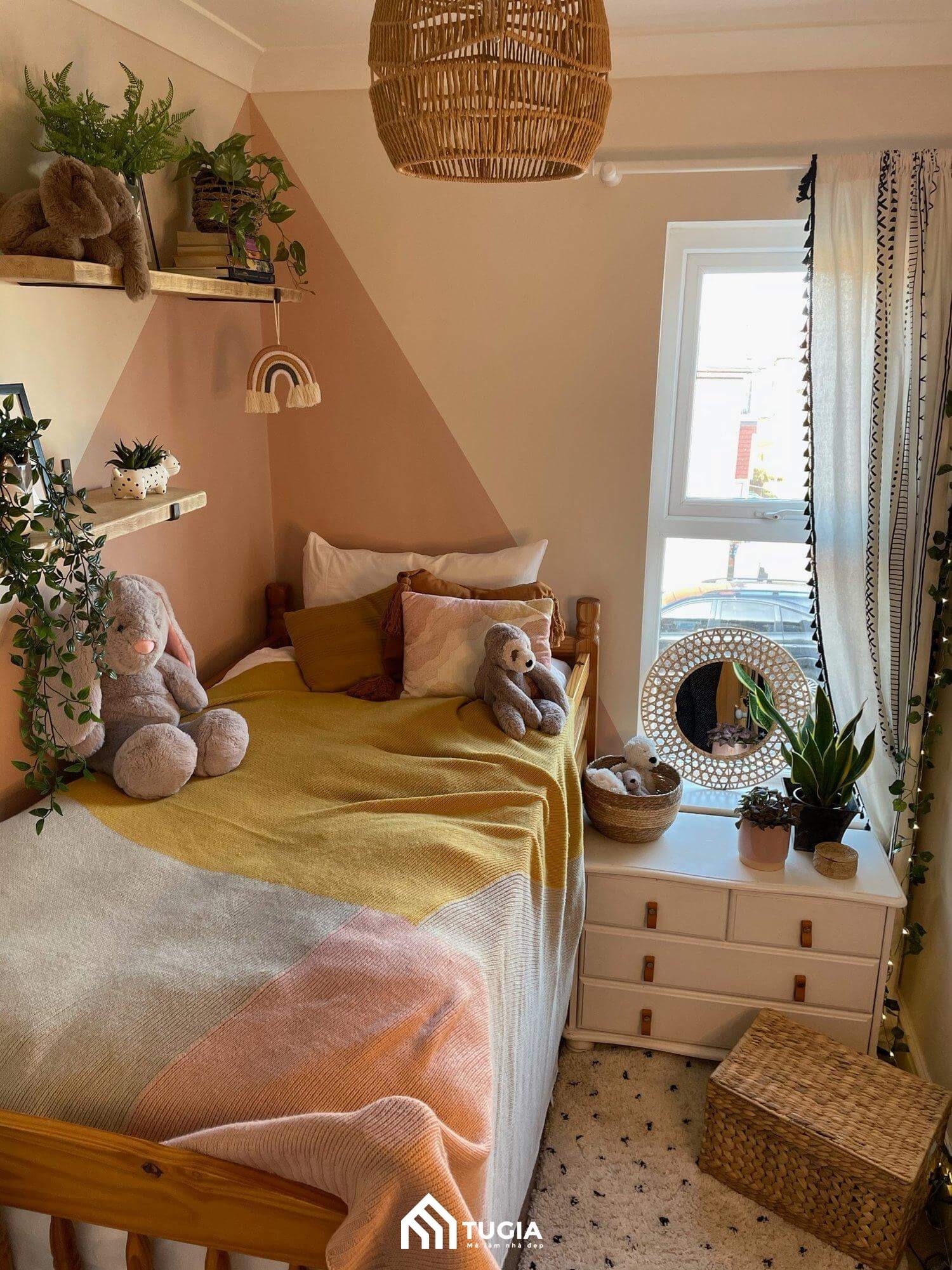 Mẫu thiết kế phòng ngủ nhỏ 11m2 với nội thất nhỏ gọn và tiện nghi