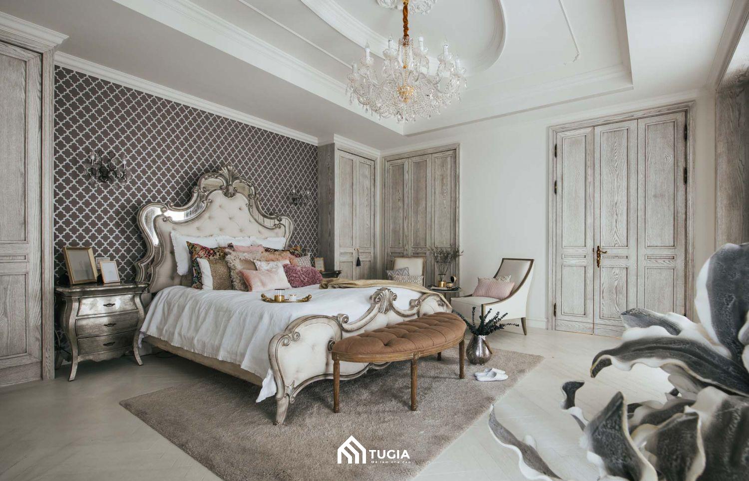Thiết kế phòng master đẹp phong cách cổ điển với bảng màu trắng chủ đạo