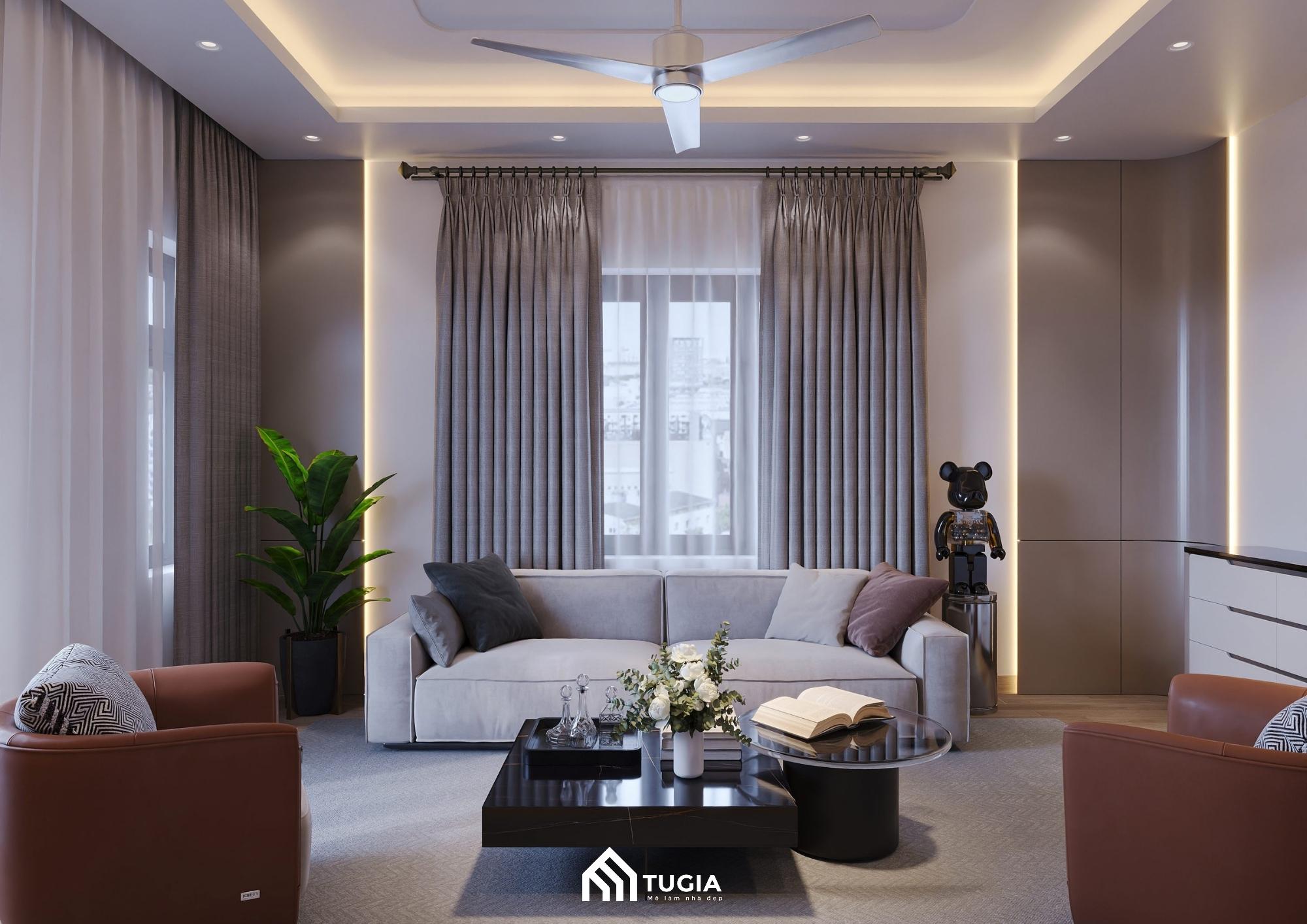 Thiết kế như một phòng khách thứ 2 của căn nhà với bộ sofa nỉ, ghế bành ra, bàn trà thấp và kệ tivi gỗ công nghiệp