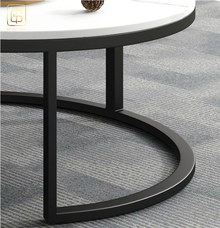 Chân bàn sử dụng sắt phủ sơn tĩnh điện bền đẹp