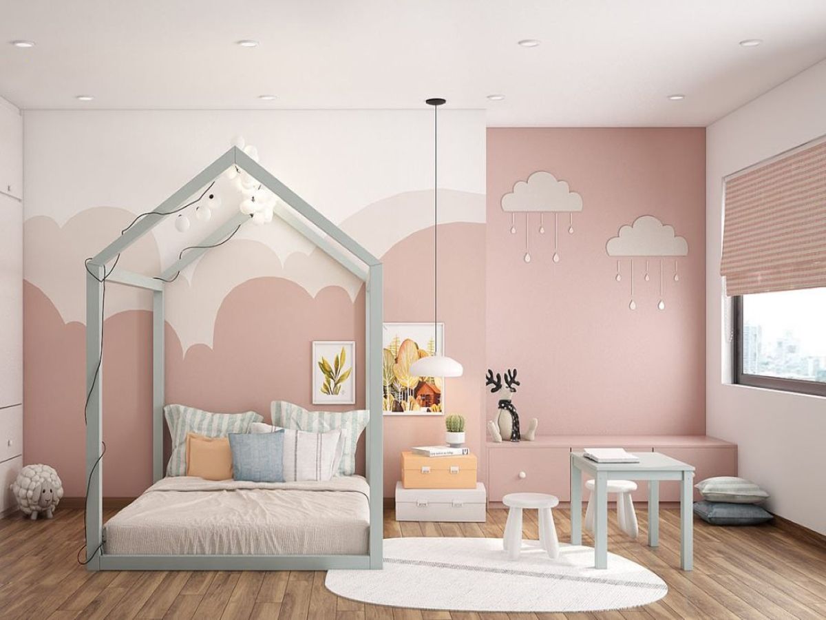 Nội thất được thiết kế màu hồng với chất liệu bền đẹp, an toàn và thoải mái cho bé