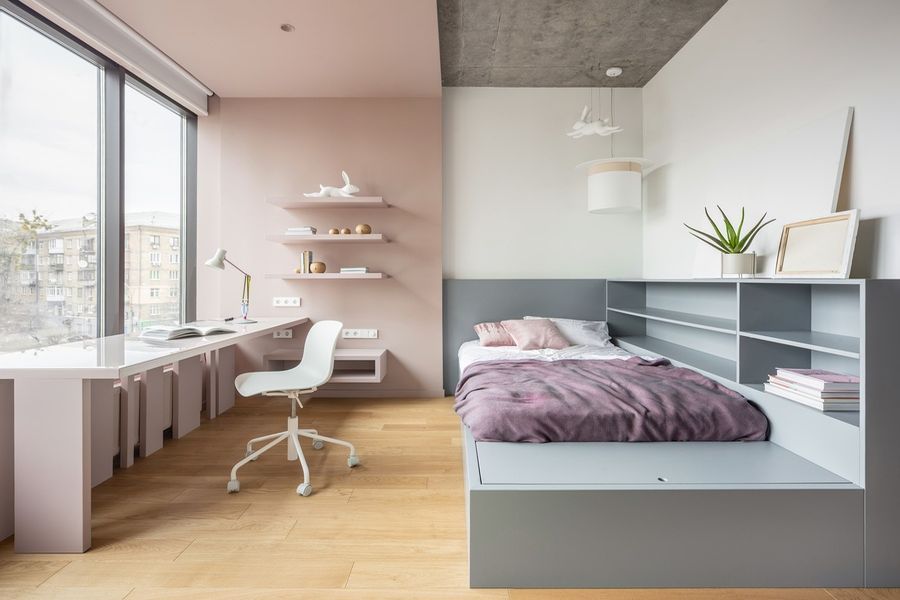Thiết kế nội thất phòng ngủ cho 2 bé gái với tông màu hồng nâu nhẹ nhàng đơn giản